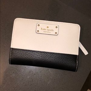 Kate Spade Leather Wallet